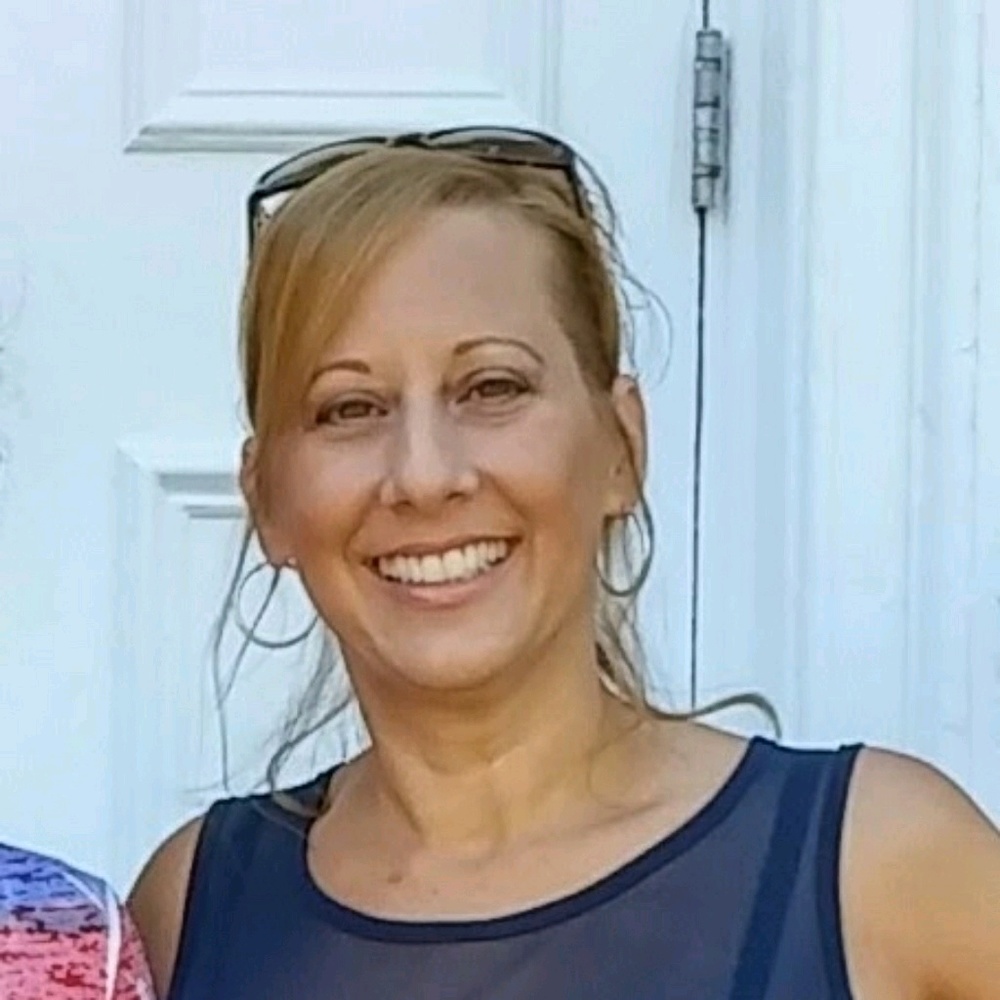 Meet your Posher, Andrea