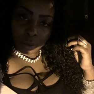 Meet your Posher, Asia