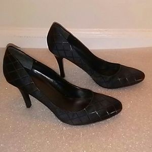 Nine West Navy Blue Heels