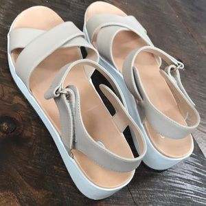 Platform Leather Sandals- Dr. Scholl’s Shoes