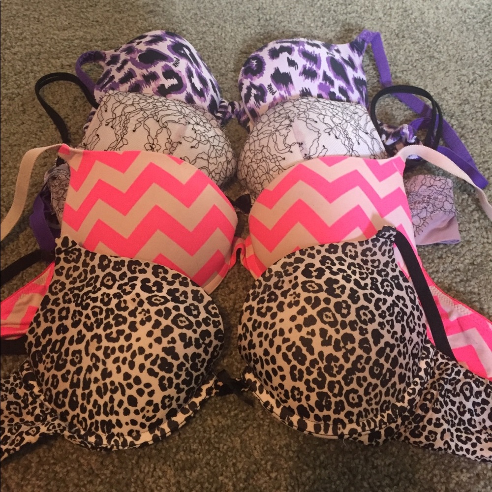 4 Victoria's Secret bra lot!