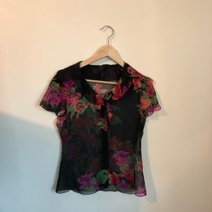 ELIE TAHARI 💯 % silk floral top