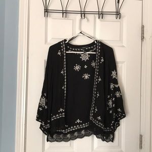 Forever 21 Kimono Laced Cardigan