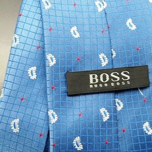 Men's Hugo Boss silk tie