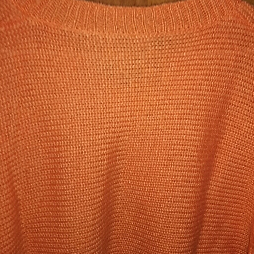 Sweater - Picture 7 of 7
