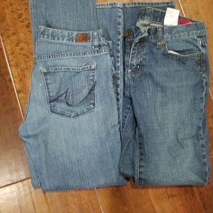 2 pairs of Express X2 jeans