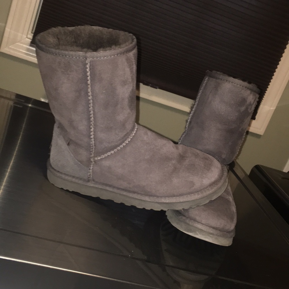 Grey ugg boots