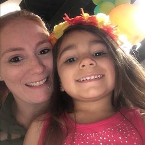 Meet your Posher, Idalmis