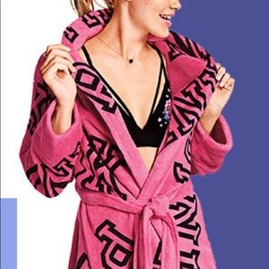 Victoria's Secret PINK fleece bathrobe size M/L