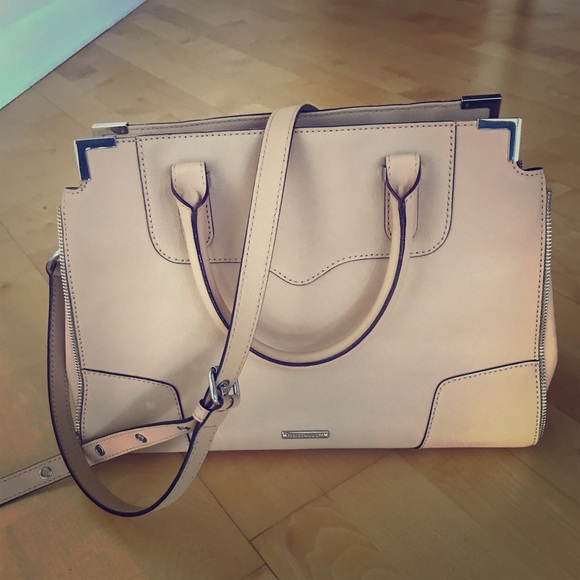 Rebecca Minkoff Handbags - Rebecca Minkoff Amorous Satchel