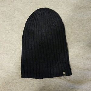 American Eagle brand reversible beanie. Brand new