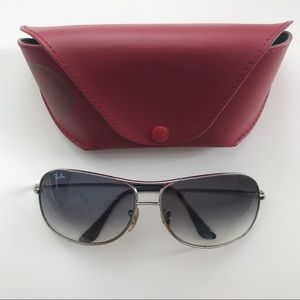 Ray-Ban Aviator Sunglasses