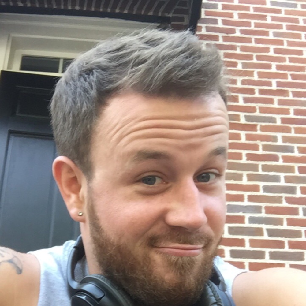 Meet your Posher, Chris