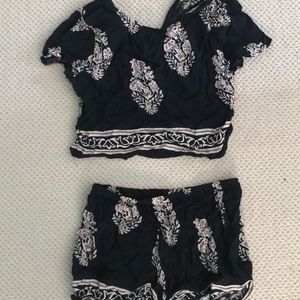 Two piece set
