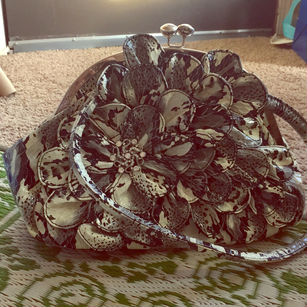 Shoulder Purse with beautiful flower design