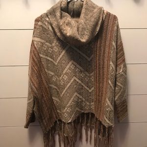 FREE PEOPLE-women’s sweater-small