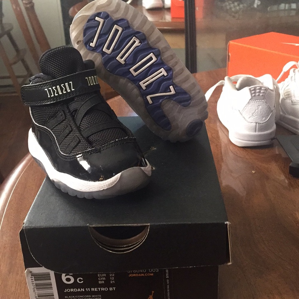 Air Jordan 11’s For 6 Baby Sise
