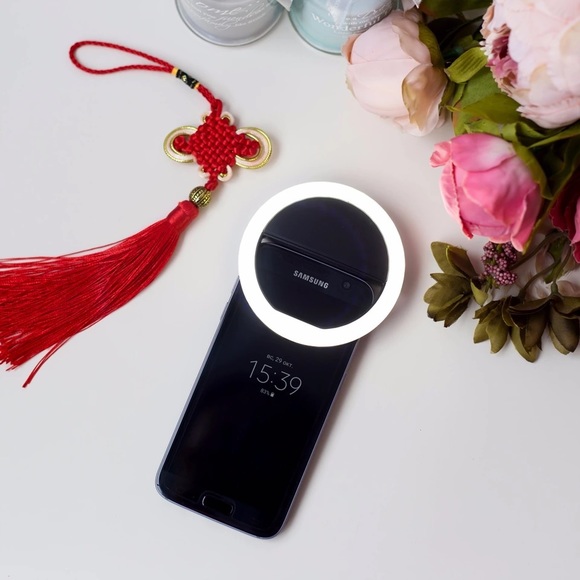 "Stuck on me" - Picture 3 of 6