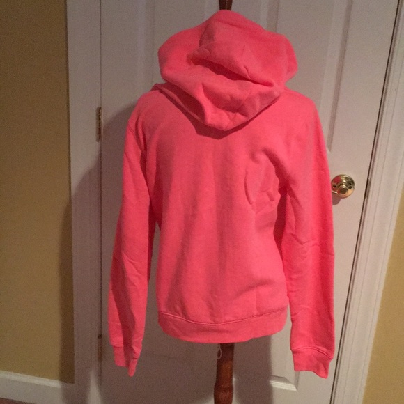 Victoria’s Secret Bright Pink Sweatshirt. - Picture 3 of 4