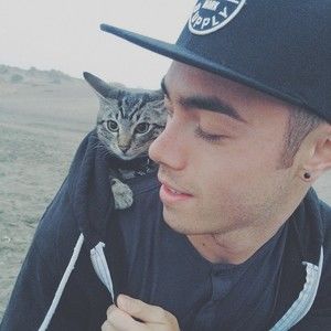 Meet your Posher, Sean