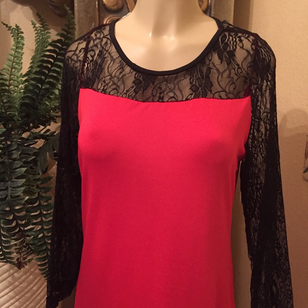 Women Red Dress Black Lace Stretch Long Sleeve
