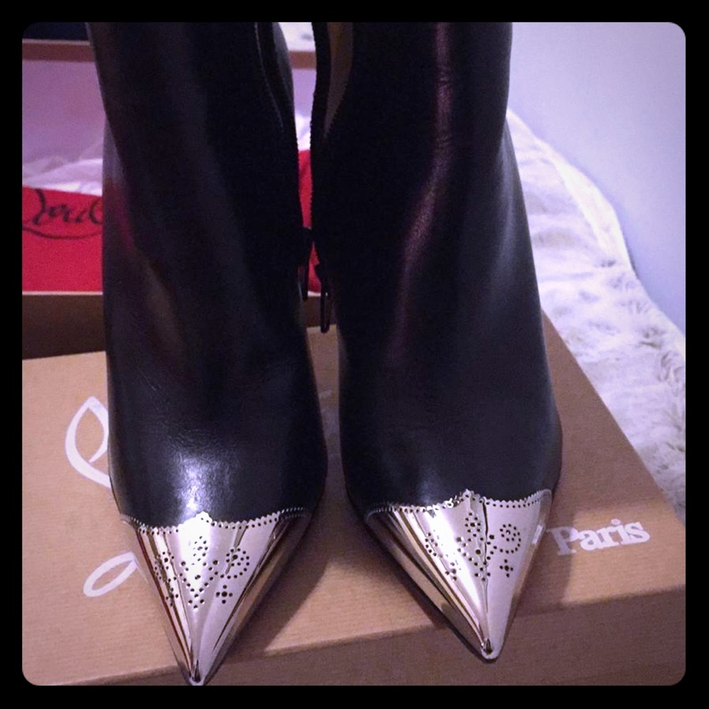 Authentic Christian Louboutin Calamijane Booties