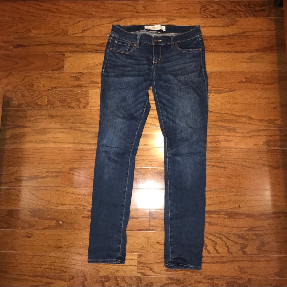 Abercrombie dark wash skinny jeans