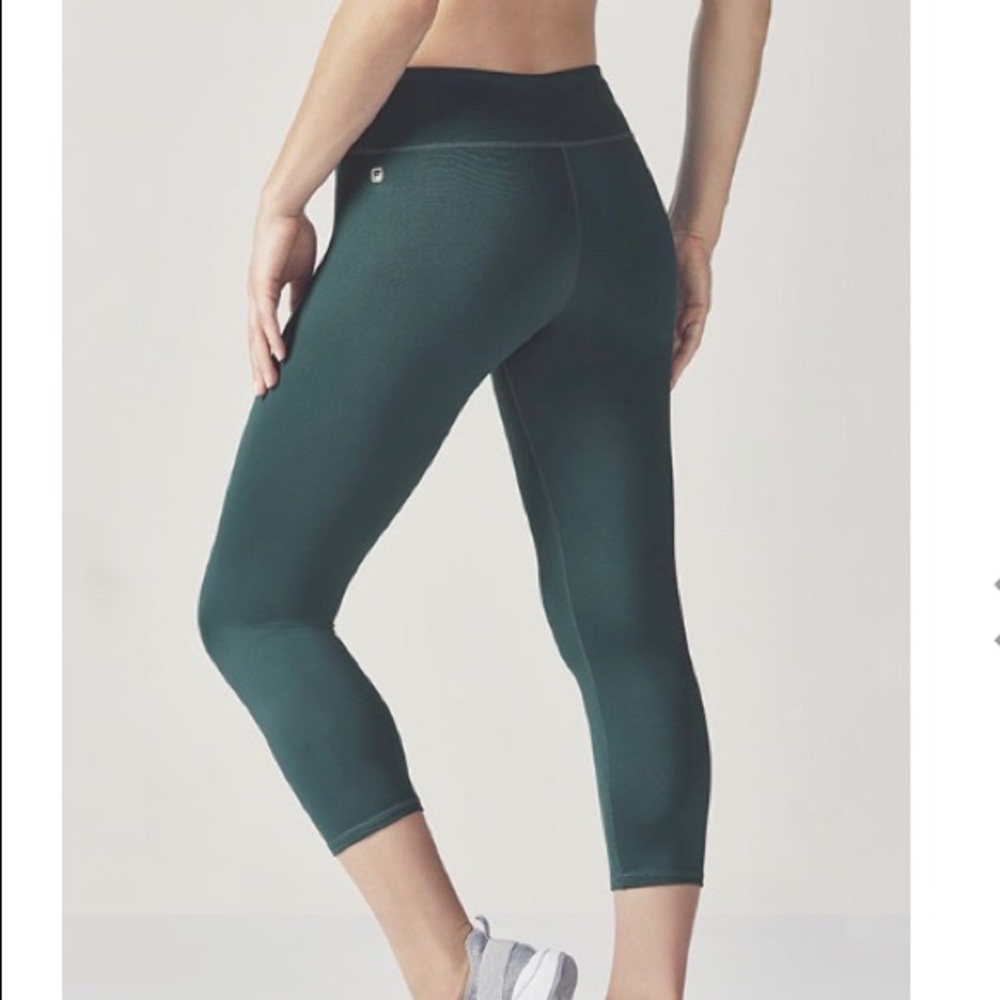 TODAY ONLY🎉 FABLETICS salar capri NWT