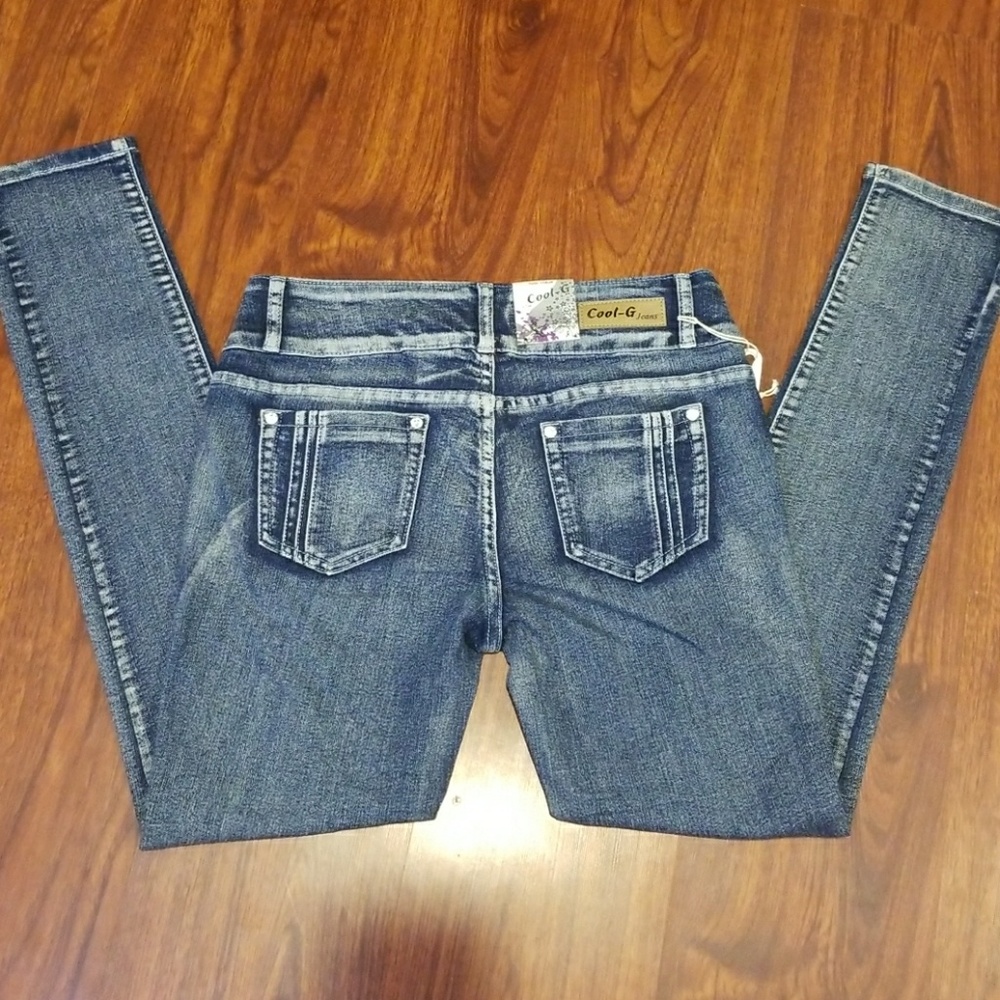 Jeans - Picture 3 of 5