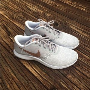 Grey Nike Flex Contact Shoes