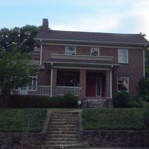 Meet your Posher, Stephen