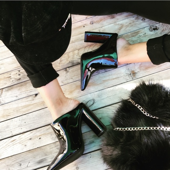 LAST PAIR!!//The Atomic Blonde// Black Mule - Picture 3 of 7