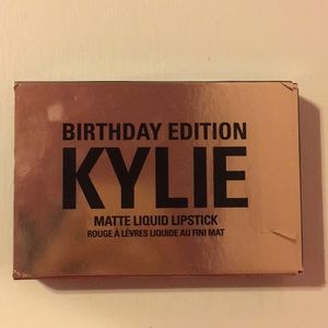 Kylie Birthday Edition Matte Lipstick Mini Lip Set