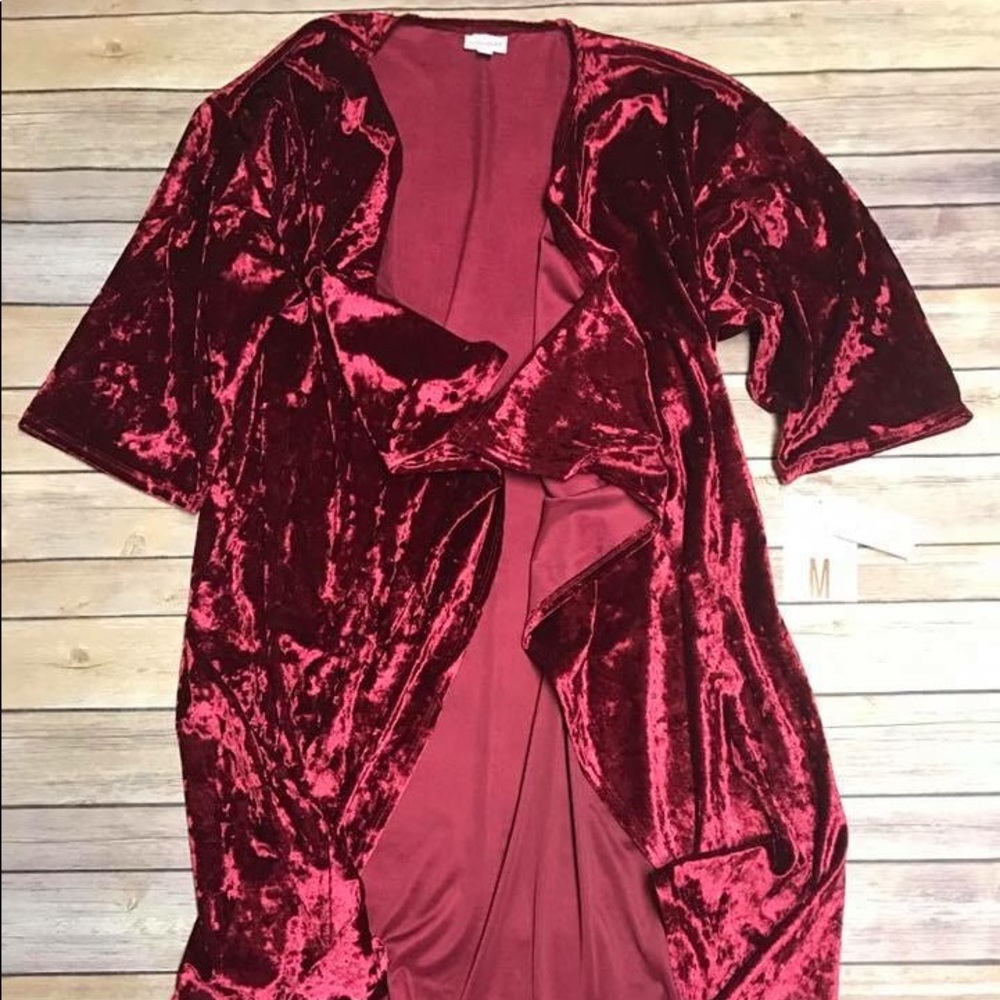 Lularoe Velvet Shirley