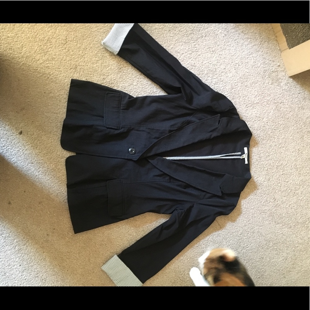 3/4 sleeve blazer