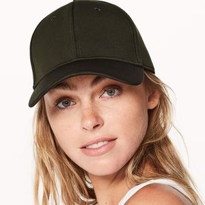 Lululemon baller hat