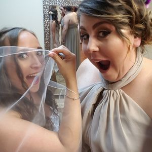 Meet your Posher, Laura