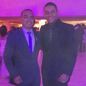 Meet your Posher, Cesar