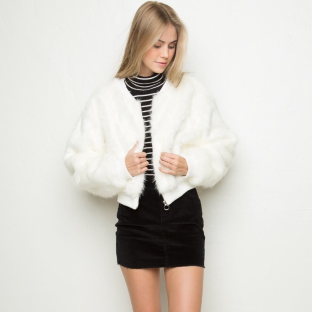 Brandy Melville faux fur jacket