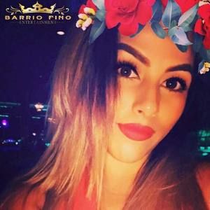 Meet your Posher, Iselda