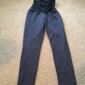 Motherhood maternity leggings