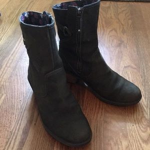 Teva Boots with stacked heel