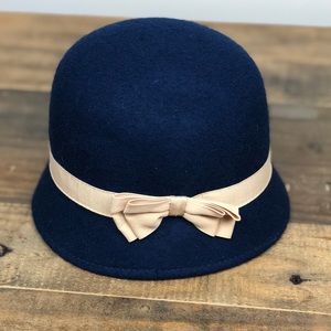 Janie and Jack Blue & Gold Wool Baby Hat 6-12M