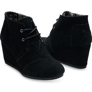 Toms Black Suede Desert Wedge Booties