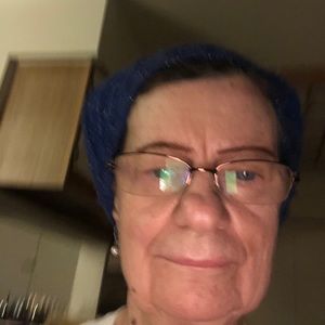 Meet your Posher, Carol