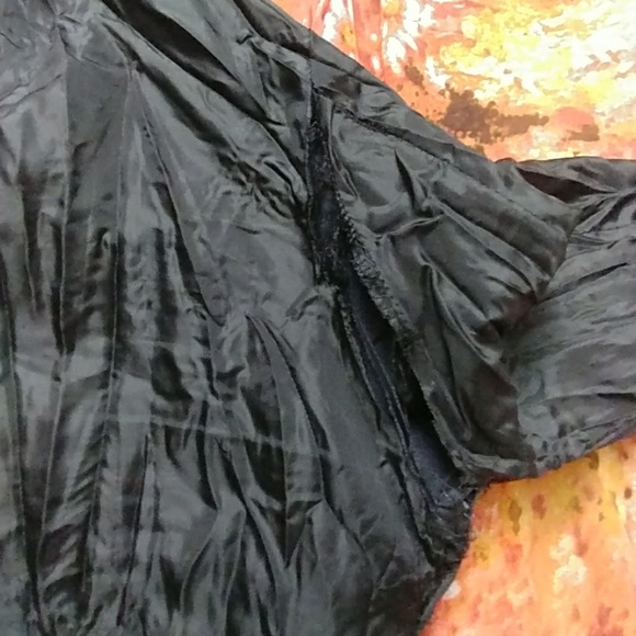 Black leather jacket EUC - Picture 4 of 4