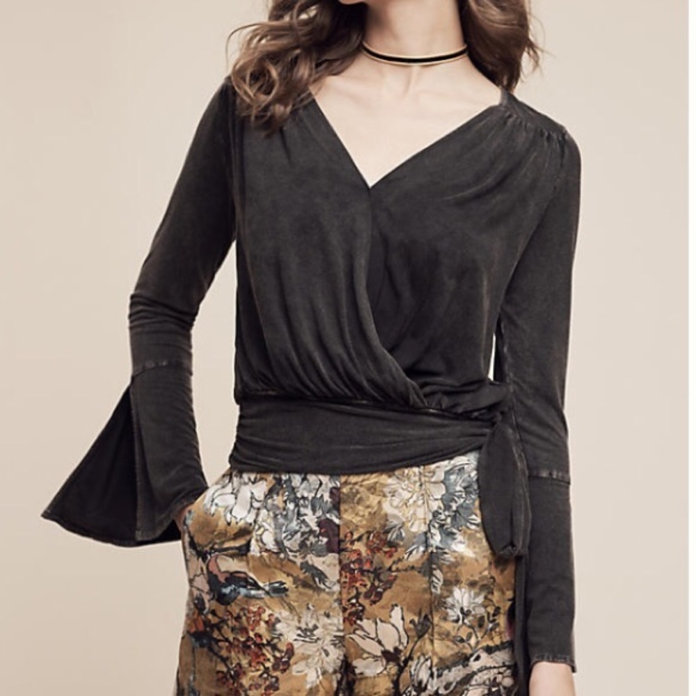 Deletta fr. Anthropologie Black Sirpo wrap top, M