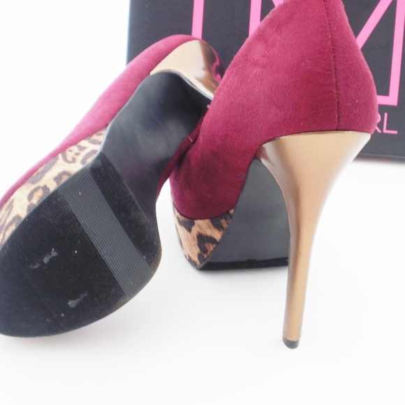 Material Girl Muse Wine Leopard Platform Pump Heel - Picture 6 of 9