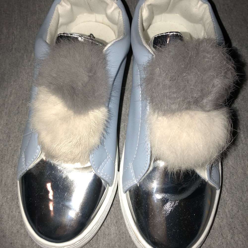 Lola shoetique sneakers
