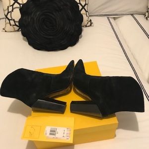 Fendi pointy boots